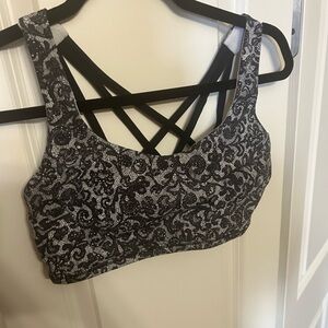 Lululemon Free to Be Wild